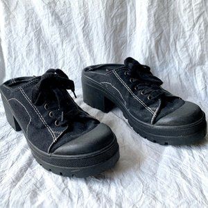 Chinese Laundry Womens Chunky Sneaker Heel Black Fabric Backless Y2K 8.5